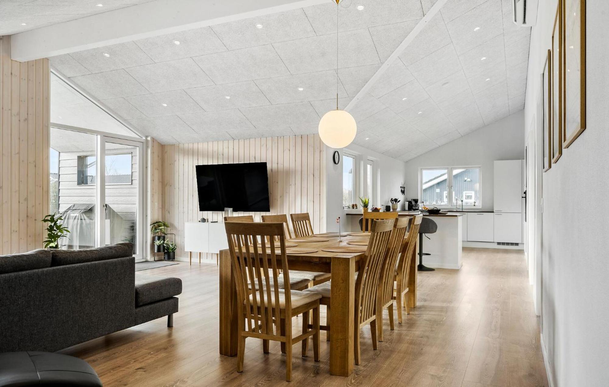 Beautiful Home In Tarm With Sauna Εξωτερικό φωτογραφία