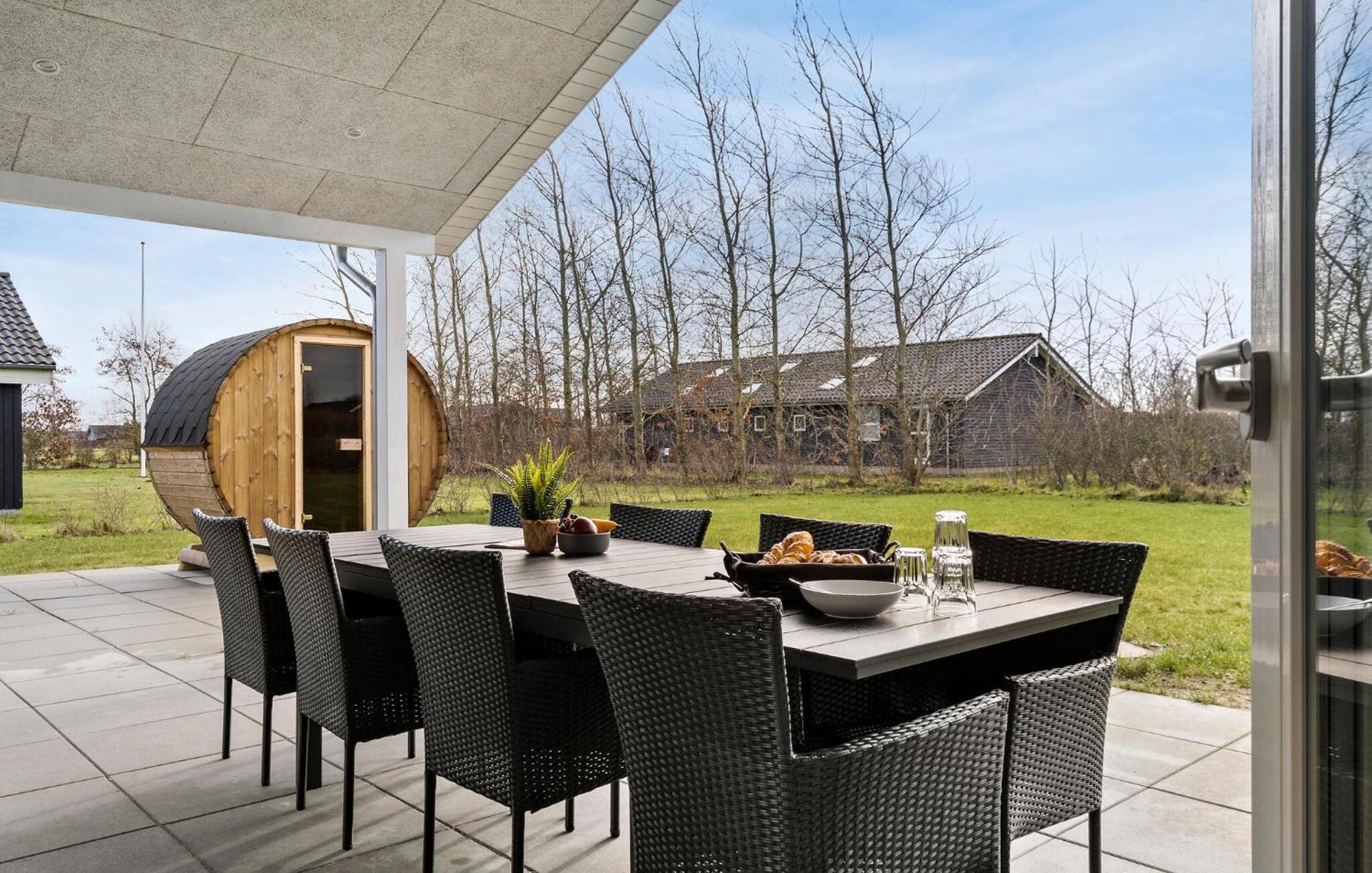 Beautiful Home In Tarm With Sauna Εξωτερικό φωτογραφία